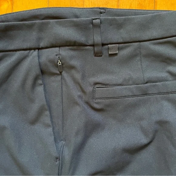 Lululemon Pants Men’s ABC Navy Blue Size 31 Stretch Casual Pockets - Picture 6 of 8